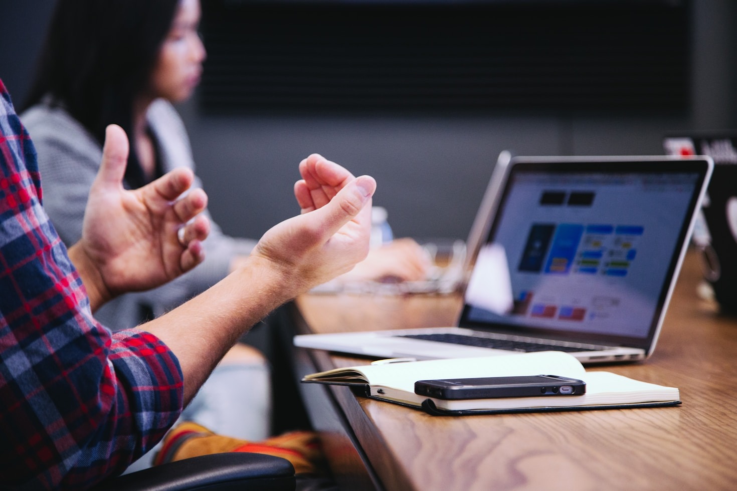Como o marketing digital transforma pequenos negócios